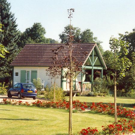 Village-Chalets Le Ru Du Pre Deux Rivieres Luaran gambar